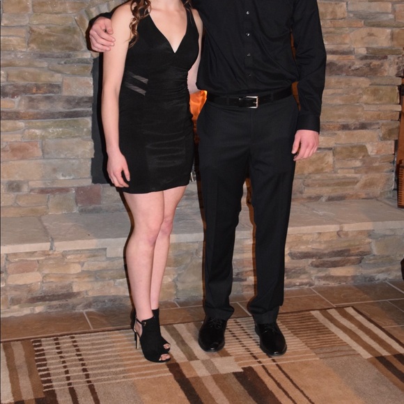 Formal / homecoming / cocktail dress - Picture 3 of 3